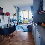T2 Climatisé Vue 11ème Etage Avec Accés Plages *