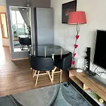 Appartement T2 Climatisé Vue 11ème Etage Avec Accés Plages