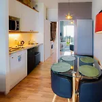 Appartement T2 Climatisé Vue 11ème Etage Avec Accés Plages *